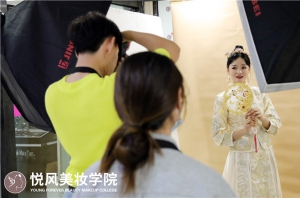 毕业了，说说我在化妆学校里学习的感受！