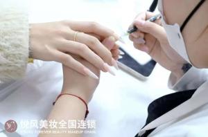 学美甲，就选这样的美甲美睫创业班